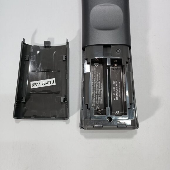 Xfinity XR11 Premium Voice Activated Cable TV Backlit Remote Control - Picture 5 of 7